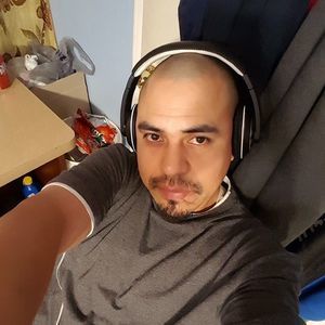 Meet your Posher, Omar